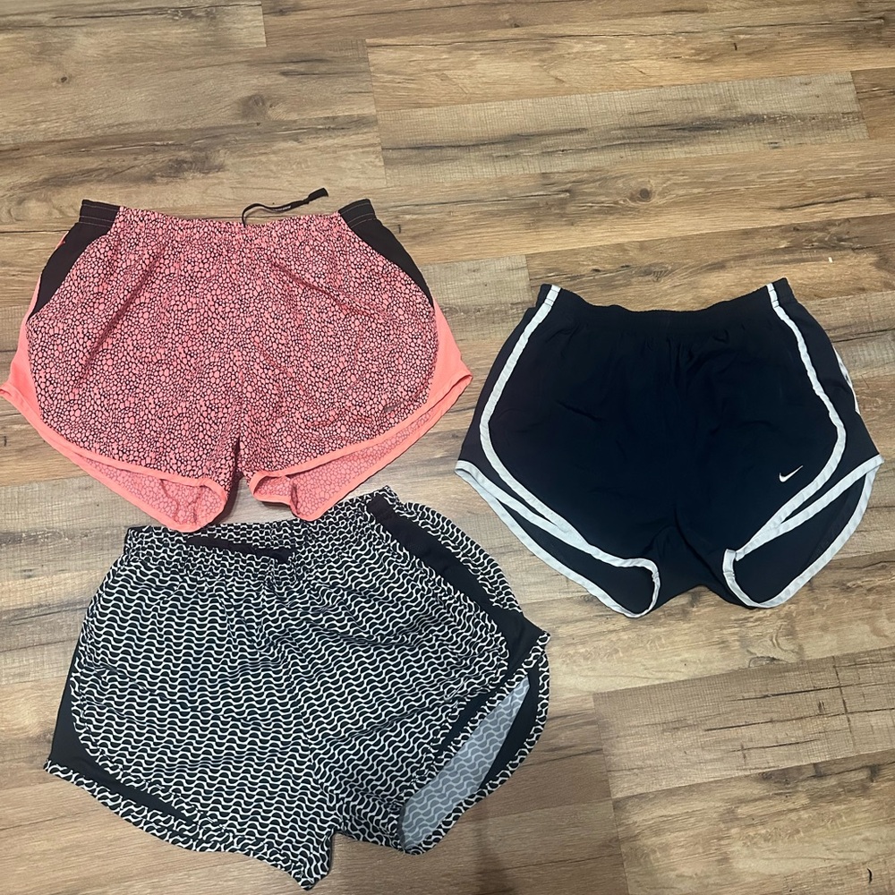 Women's Black and White Patterned Shorts